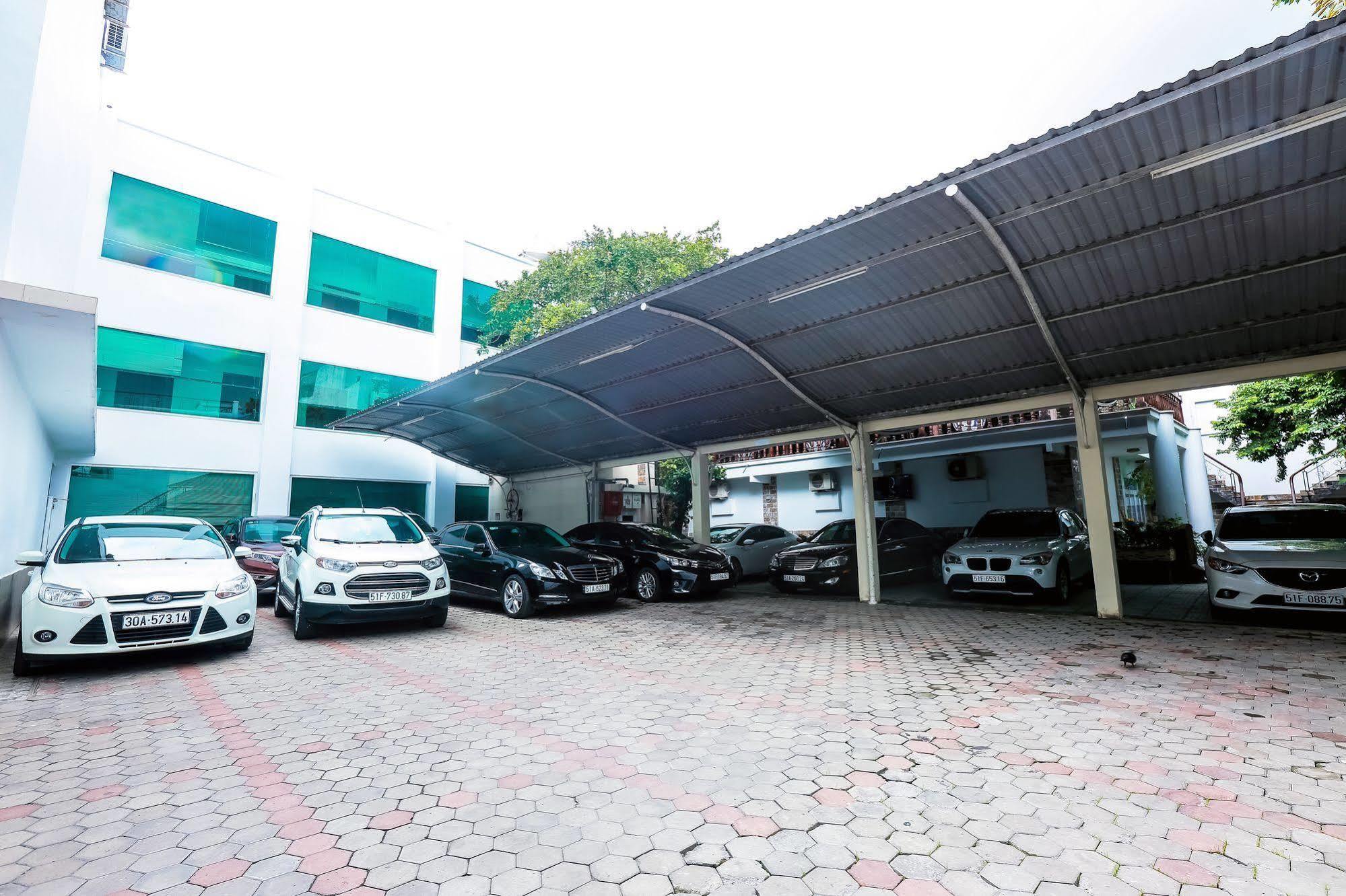 Pylos Hotel Ho Chi Minh City Exterior photo