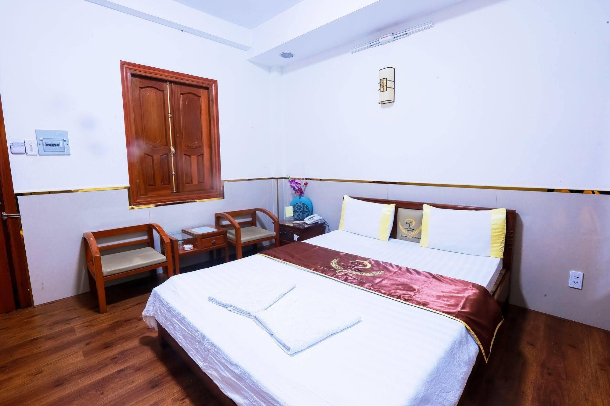Pylos Hotel Ho Chi Minh City Exterior photo